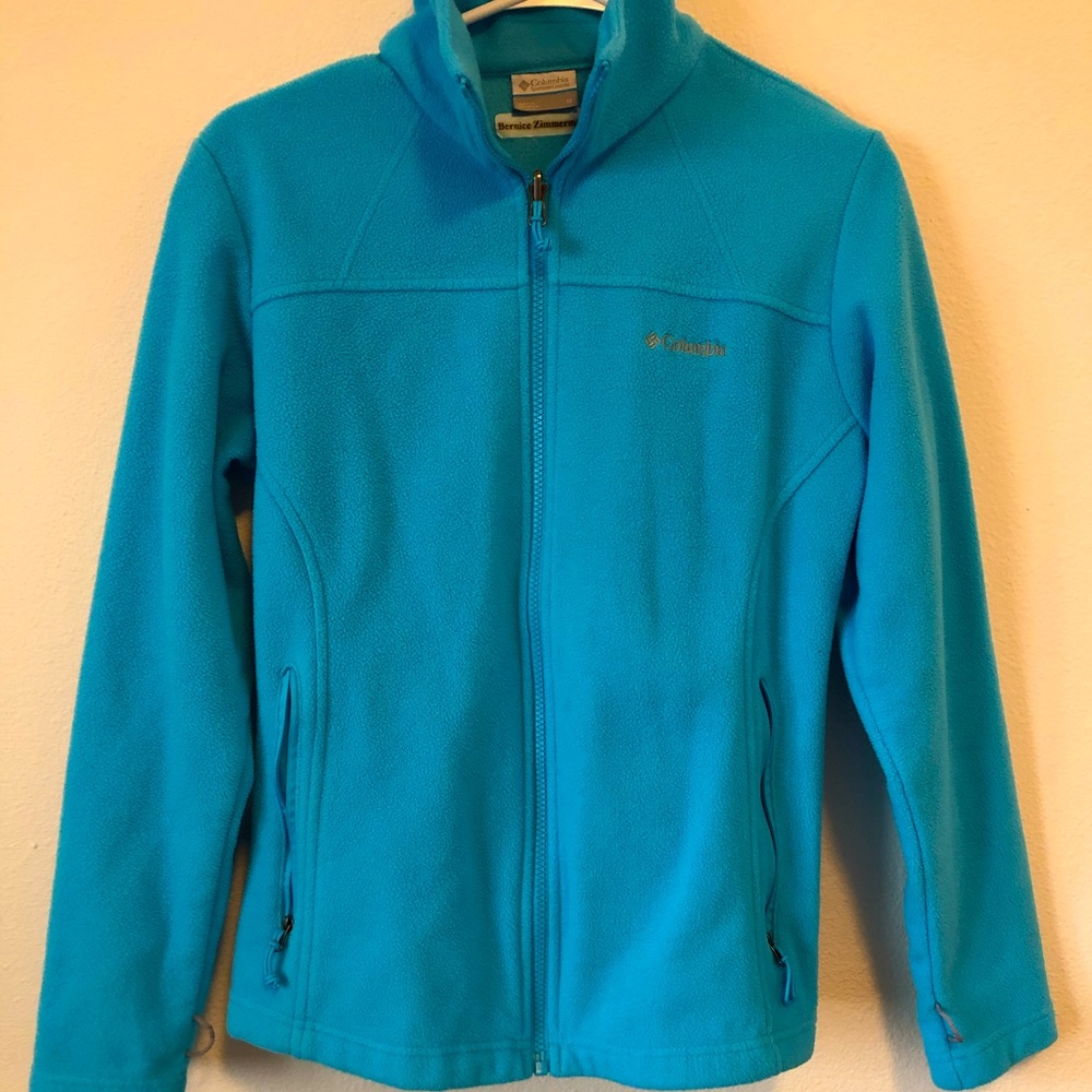 GUC- Columbia Women’s Medium blue Fleece zip up jacket